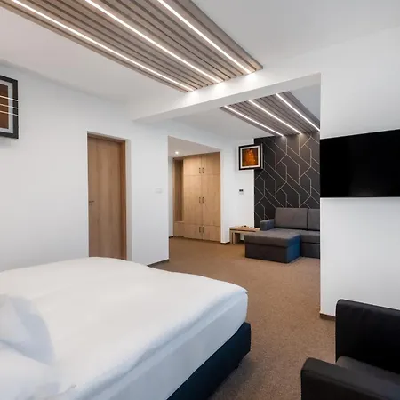 Hunguest Helios Hotel