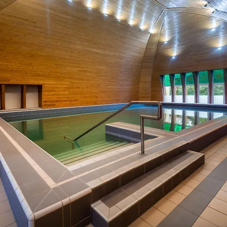 Otel Hunguest Helios 4*