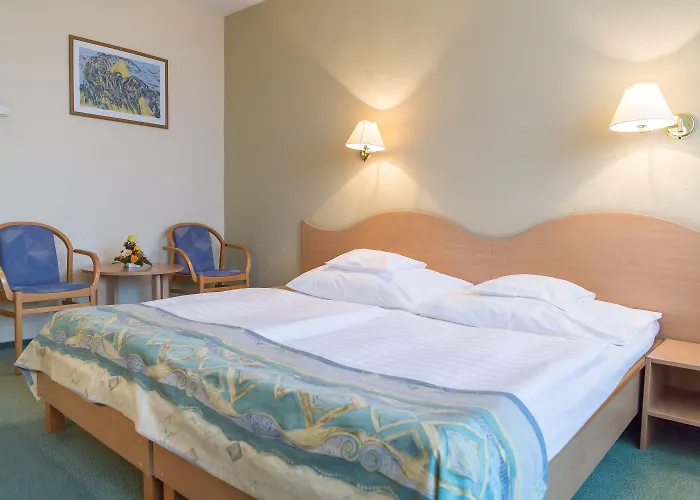 Hunguest Helios Hotel 4*