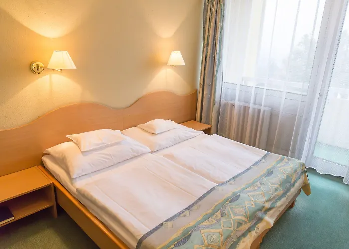 Hunguest Helios Hotel